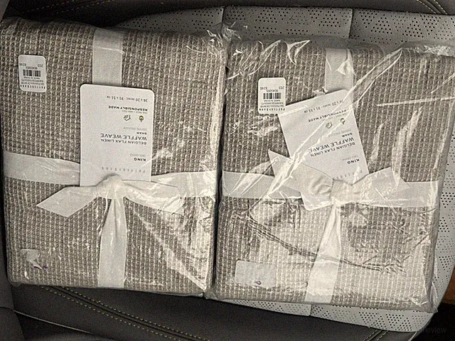 Pottery Barn Belgian Flax Linen Waffle Weave King Sham 36" x 20" Set of 2
